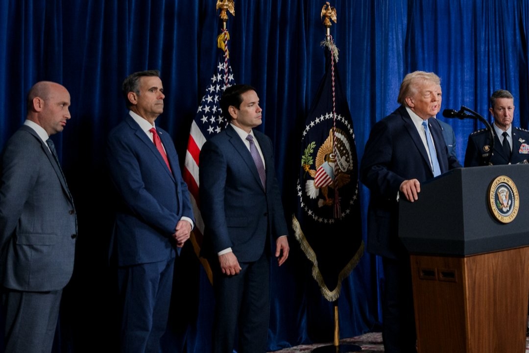 Groenland: Trump et son gouvernement durcissent le ton sur les surtaxes douanières